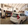 Image 16 : PARKSVILLE - 2019 HONDA FIT, WHITE, 81155 KMS, FRONT WHEEL DRIVE. NO RESERVE. - D101209