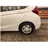 Image 26 : PARKSVILLE - 2019 HONDA FIT, WHITE, 81155 KMS, FRONT WHEEL DRIVE. NO RESERVE. - D101209