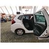 Image 36 : PARKSVILLE - 2019 HONDA FIT, WHITE, 81155 KMS, FRONT WHEEL DRIVE. NO RESERVE. - D101209