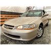 Image 1 : PARKSVILLE- 2000 HONDA ACCORD, GOLD, 50343 KMS, FRONT WHEEL DRIVE. - D818885