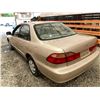 Image 21 : PARKSVILLE- 2000 HONDA ACCORD, GOLD, 50343 KMS, FRONT WHEEL DRIVE. - D818885