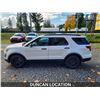 Image 16 : DUNCAN - 2016 FORD EXPLORER, WHITE, 191418 KMS, FOUR WHEEL DRIVE. - DA53977
