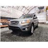 Image 2 : PARKSVILLE - 2011 HYUNDAI SANTA FE, GREY, 204491 KMS, FRONT WHEEL DRIVE. - D037929