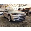 Image 8 : PARKSVILLE - 2018 CHEVY MALIBU LT, SILVER, 107056 KMS,  "NO RESERVE". - D183988