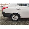 Image 27 : PARKSVILLE - 2013 NISSAN VERSA, WHITE, 216608 KMS, FRONT WHEEL DRIVE. - B837353