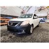 Image 2 : PARKSVILLE - 2013 NISSAN VERSA, WHITE, 216608 KMS, FRONT WHEEL DRIVE. - B837353