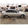Image 12 : PARKSVILLE - 2008 BMW 323I, SILVER, 239692 KMS, REAR WHEEL DRIVE. - BC99740
