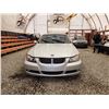 Image 5 : PARKSVILLE - 2008 BMW 323I, SILVER, 239692 KMS, REAR WHEEL DRIVE. - BC99740