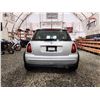 Image 17 : PARKSVILLE - 2004 MINI COOPER, SILVER, 182561 KMS, FRONT WHEEL DRIVE. - PC54226