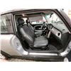 Image 39 : PARKSVILLE - 2004 MINI COOPER, SILVER, 182561 KMS, FRONT WHEEL DRIVE. - PC54226