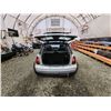 Image 40 : PARKSVILLE - 2004 MINI COOPER, SILVER, 182561 KMS, FRONT WHEEL DRIVE. - PC54226
