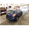 Image 16 : PARKSVILLE - 2005 TOYOTA MATRIX, BLUE, 299999 KMS, FRONT WHEEL DRIVE. - B856876