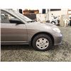 Image 25 : PARKSVILLE - 2005 HONDA CIVIC, GREY, 401018 KMS, FRONT WHEEL DRIVE. - D813562