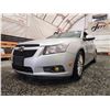 Image 2 : PARKSVILLE - 2011 CHEVY CRUZE, SILVER, 210648 KMS, FRONT WHEEL DRIVE. - D170323