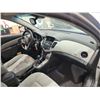 Image 38 : PARKSVILLE - 2011 CHEVY CRUZE, SILVER, 210648 KMS, FRONT WHEEL DRIVE. - D170323