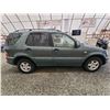 Image 11 : PARKSVILLE - 2001 MERCEDES ML320, GREEN,  300690 KMS, "NO RESERVE". - B277450