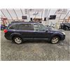Image 12 : PARKSVILLE - 2013 SUBARU OUTBACK, BLUE, 213584 KMS, ALL WHEEL DRIVE. - D298489