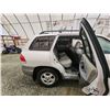 Image 40 : PARKSVILLE - 2005 HYUNDAI SANTA FE, WHITE, 193197 KMS, ALL WHEEL DRIVE. - D977927