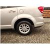 Image 29 : PARKSVILLE - 2014 DODGE JOURNEY, SILVER, 186991 KMS, FRONT WHEEL DRIVE. - D260182