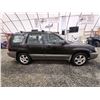 Image 11 : PARKSVILLE - 2004 SUBARU FORESTER, BLACK, 363050 KMS, "NO RESERVE". - B720154
