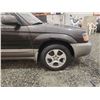 Image 25 : PARKSVILLE - 2004 SUBARU FORESTER, BLACK, 363050 KMS, "NO RESERVE". - B720154