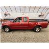 Image 23 : PARKSVILLE - 2001 FORD F150, RED, TMU KMS, REAR WHEEL DRIVE. NO RESERVE. - BA26348