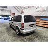 Image 20 : PARKSVILLE - 2003 CHEVY VENTURE, GREY, 195946 KMS, "NO RESERVE". - B280437