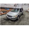 Image 3 : PARKSVILLE - 2003 CHEVY VENTURE, GREY, 195946 KMS, "NO RESERVE". - B280437