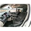 Image 50 : PARKSVILLE - 2013 DODGE CARAVAN, WHITE, 179891 KMS, FRONT WHEEL DRIVE. - D702426