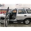 Image 48 : PARKSVILLE - 2002 HYUNDAI SANTA FE, SILVER, 251745 KMS, FRONT WHEEL DRIVE. - D332333