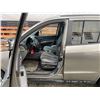 Image 48 : PARKSVILLE - 2011 HYUNDAI SANTE FE, GREY, 137772 KMS, FOUR WHEEL DRIVE. - D038101