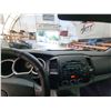 Image 53 : PARKSVILLE - 2010 TOYOTA TACOMA, NO RESERVE ,  WHITE, 273009 KMS- D722350