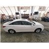 Image 13 : PARKSVILLE - 2012 HYUNDAI SONATA, WHITE, 134490 KMS, FRONT WHEEL DRIVE "NO RESERVE" - D492418