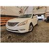 Image 1 : PARKSVILLE - 2012 HYUNDAI SONATA, WHITE, 134490 KMS, FRONT WHEEL DRIVE "NO RESERVE" - D492418
