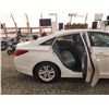 Image 40 : PARKSVILLE - 2012 HYUNDAI SONATA, WHITE, 134490 KMS, FRONT WHEEL DRIVE "NO RESERVE" - D492418