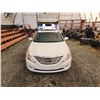 Image 7 : PARKSVILLE - 2012 HYUNDAI SONATA, WHITE, 134490 KMS, FRONT WHEEL DRIVE "NO RESERVE" - D492418