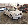 Image 9 : PARKSVILLE - 2012 HYUNDAI SONATA, WHITE, 134490 KMS, FRONT WHEEL DRIVE "NO RESERVE" - D492418
