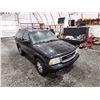 Image 10 : PARKSVILLE - 2005 GMC JIMMY, BLACK, 259006 KMS, 4X4. - B106063