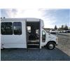 Image 26 : PARKSVILLE - 2002 FORD E450, WHITE, 437516 KMS, REAR WHEEL DRIVE. - DA08382