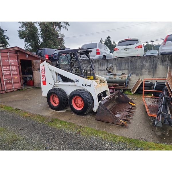 PARKSVILLE - 1993 BOBCAT 843, WHITE,  KMS, . - PB1PK01