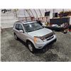 Image 10 : PARKSVILLE - 2002 HONDA CRV, SILVER, 310653 KMS, FOUR WHEEL DRIVE. - B807145