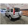 Image 19 : PARKSVILLE - 2002 HONDA CRV, SILVER, 310653 KMS, FOUR WHEEL DRIVE. - B807145