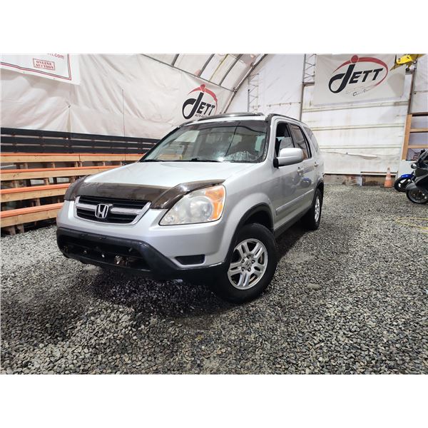 PARKSVILLE - 2002 HONDA CRV, SILVER, 310653 KMS, FOUR WHEEL DRIVE. - B807145