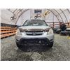 Image 5 : PARKSVILLE - 2002 HONDA CRV, SILVER, 310653 KMS, FOUR WHEEL DRIVE. - B807145