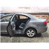 Image 42 : PARKSVILLE - 2011 VW JETTA, GREY, 283355 KMS, FRONT WHEEL DRIVE. - B006808