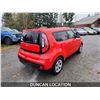 Image 10 : DUNCAN - 2018 KIA SOUL, RED, 167762 KMS, FRONT WHEEL DRIVE. - D155517