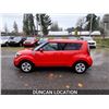 Image 16 : DUNCAN - 2018 KIA SOUL, RED, 167762 KMS, FRONT WHEEL DRIVE. - D155517