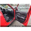 Image 25 : DUNCAN - 2018 KIA SOUL, RED, 167762 KMS, FRONT WHEEL DRIVE. - D155517