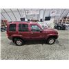 Image 12 : PARKSVILLE - 2002 JEEP LIBERTY, RED, 261573 KMS, 4X4. - B109667