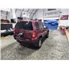 Image 15 : PARKSVILLE - 2002 JEEP LIBERTY, RED, 261573 KMS, 4X4. - B109667